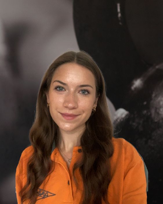 Luisa Schaad - Service